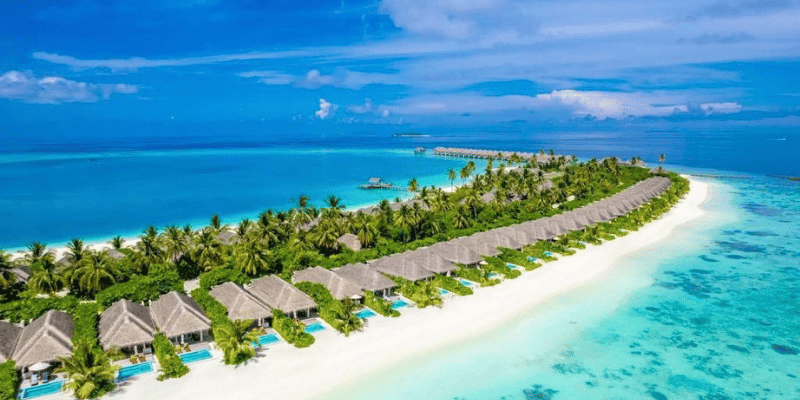 Iru Veli (9) Iru Veli 9 WOLO Travel